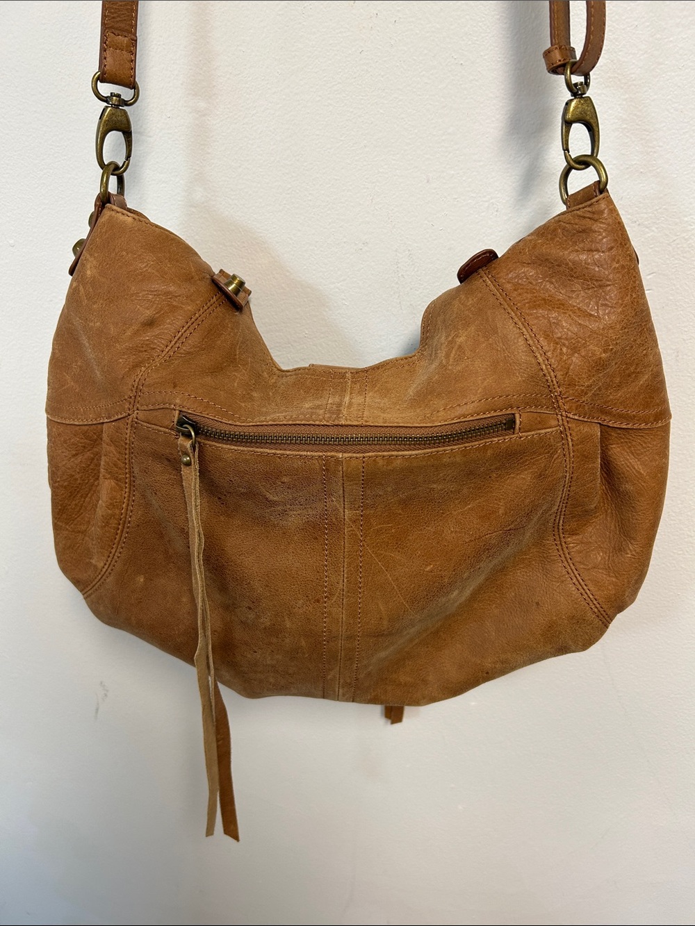 Lucky Brand Y2K Distressed 100% Soft Leather Hobo Fringe Top Handles Crossbody - Picture 10 of 16